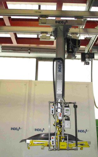 Манипулятор с электронным управлением Liftronic Proelectricдля подъема-погрузки