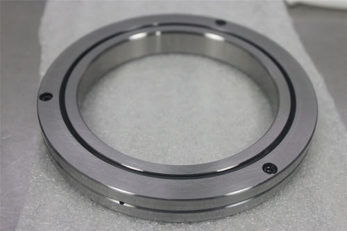 Crossed roller bearing high-precision