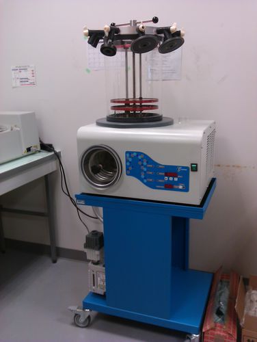 Лабораторная сублимационная сушилка Космос