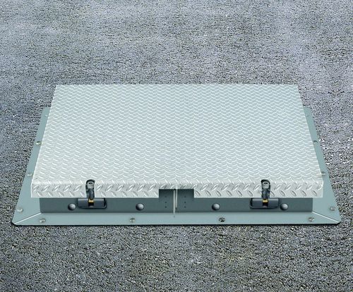 Люк из нержавеющей стали макс. 1 200 х 1 200 мм | ХС7