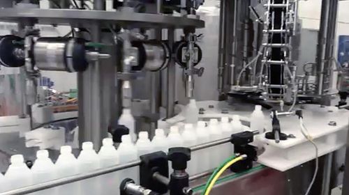 Моноблочный наполнитель и укупорщик МФЦ для косметической продукциикрышка для бутылок