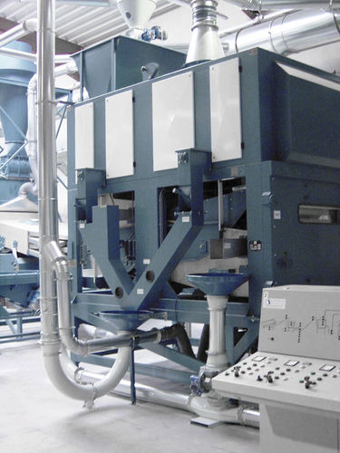 Воздушный сепаратор серии UPпереработка гранулятов, порошков