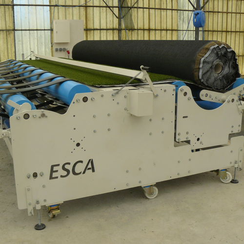 Размоточный ролик для синтетического газона