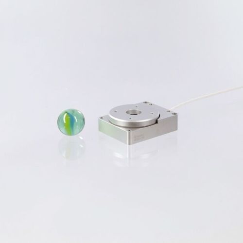 Поворотный столик SR-2812замкнутый контур,совместимый с вакуумомвысокая точность