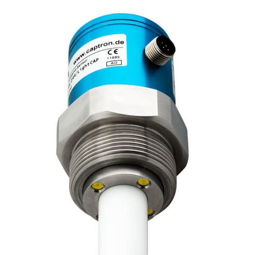 Емкостный датчик уровня LIGHTCAPдля жидкостей, сыпучих продуктов, цифровой выход