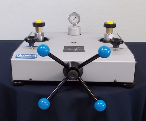 Компаратор давления для калибровки давления CA2pneumatic