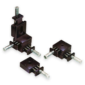 Позиционирующий столик XY 101-XYXYZс ручным управлением2 оси