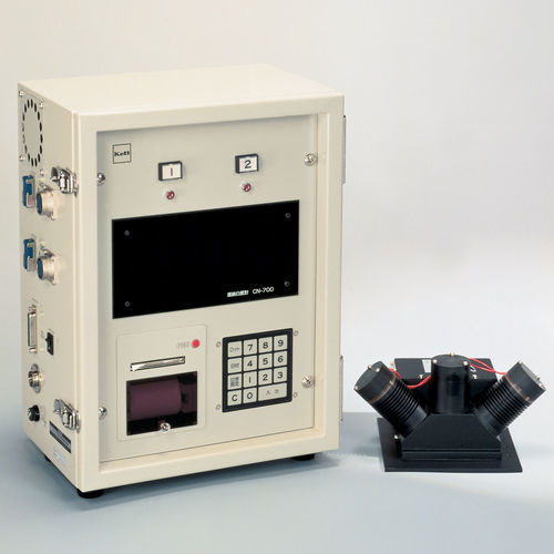 Настольный колориметр CN700 для анализа белизны