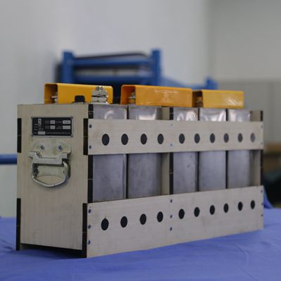 Ni-Cd battery system 5KRH195squareprismatic6 V