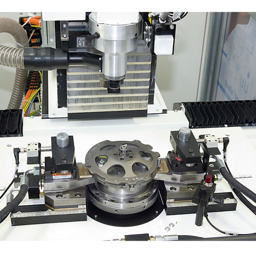 Вертикальный балансировочный станок ВУБК50-УФ-А-3 динамическийдля дисков сцепленияавтоматический