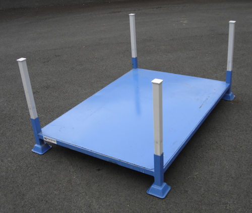 Штабелирование металлических поддоновсплошной настилпо индивидуальному заказу