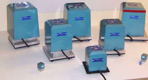 Электрический ударный вибратор серии EPлинейно-ударно-ударный поршень