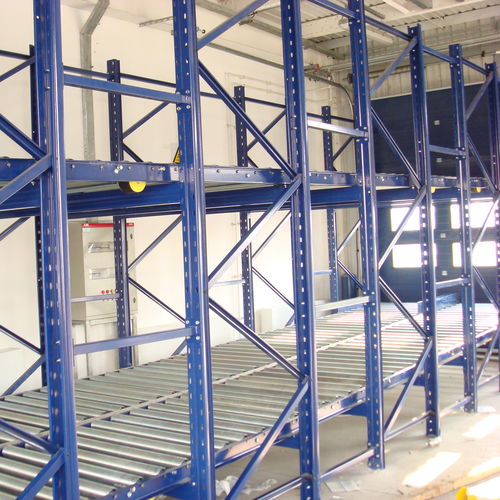 Складские стеллажи ISO9001,ISO14001 | UN-GR0806для средних нагрузоклегкий динамический