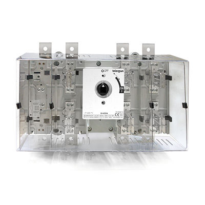 Разъединитель IEC M2102003закрытый, для монтажа на шине, 4-полюсный
