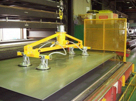 Вакуумный подъемник листового металла JVD M-4промышленный горизонтальныйпневматический