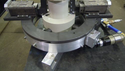 Станок для резки труб и снятия фасок TTNG273