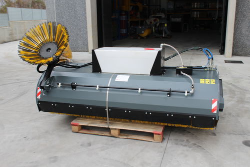 Ковш подметальный CBS 250для мини-погрузчиковдля телескопических погрузчиковдля экскаваторов-погрузчиков