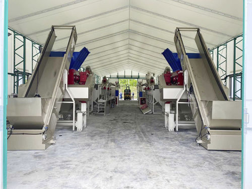 Установка по переработке пластиковой пленки для измельчения бутылочных мешков