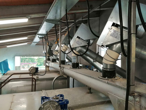 Шнековый конвейер подачи