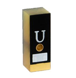 CE807 — малый форм-фактор для носимых устройств