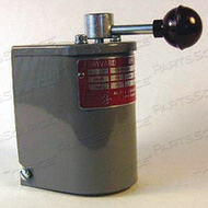 OEM#: RS-1M-SHREVERSING DRUM SWTCH RS-1M-SH WITH HNDLE by Relay & Control Corp.