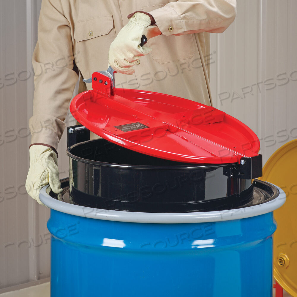 OEM#: DRM1212-RDPIG КРЫШКА ДЛЯ БАРАБАНКА С ЗАЩЕЛКОЙ ДЛЯ СЛИВА от New Pig Corporation