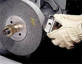 OEM#: 70001445907000144590 SCOTCH-BRITE™ ST-WL WHEEL, CONVOLUTE/DEBURRING, 8 INCH DIA, FINE GRIT by 3M Consumer