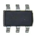 AP64060QWU-7 (Переключение регуляторов напряжения)