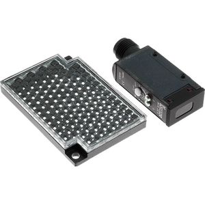 Omron E3S-R86 023081